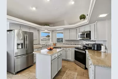 8045 W Columbine Drive, Peoria, AZ 85381 - Photo 9