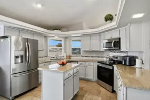 8045 W Columbine Dr, Peoria, AZ 85381 - Photo 9