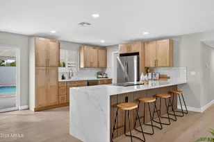 228 S Hill, Mesa, AZ 85204 - Photo 5