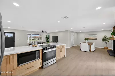 228 S Hill --, Mesa, AZ 85204 - Photo 9