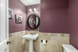 7510 E Windrose Dr, Scottsdale, AZ 85260 - Photo 27