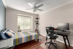 7510 E Windrose Dr, Scottsdale, AZ 85260 - Photo 37