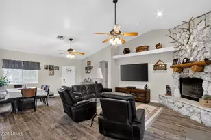 24137 W Blue Sky Dr, Wittmann, AZ 85361 - Photo 7