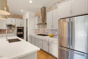 2083 S Emerson St, Chandler, AZ 85286 - Photo 7