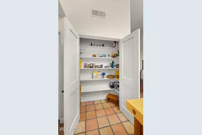 8390 S Mill Avenue, Tempe, AZ 85284 - Photo 9