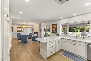 7540 E Cannon Dr, Scottsdale, AZ 85258 - Photo 35