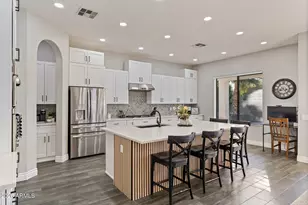 1902 S Los Altos Dr, Chandler, AZ 85286 - Photo 5