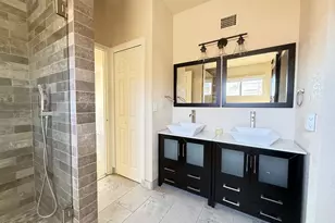 8995 E Aster Dr, Scottsdale, AZ 85260 - Photo 13