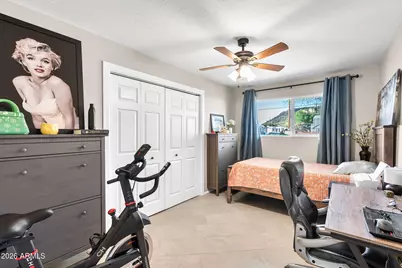 2827 W Foothill Drive, Phoenix, AZ 85027 - Photo 11