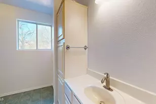 1529 E Cloud Rd, Phoenix, AZ 85086 - Photo 15