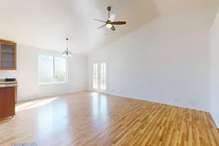 1529 E Cloud Rd, Phoenix, AZ 85086 - Photo 13