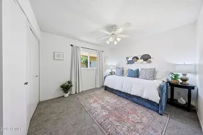 4327 W Echo Lane, Glendale, AZ 85302 - Photo 21