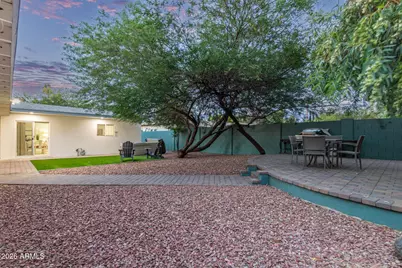 2209 E Windsor Avenue, Phoenix, AZ 85006 - Photo 51