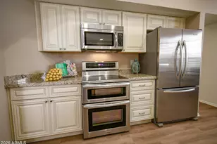 5518 E Paradise Dr, Scottsdale, AZ 85254 - Photo 9