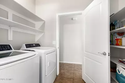 17391 W Hilton Avenue, Goodyear, AZ 85338 - Photo 33