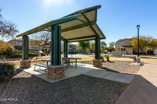 5729 S 21st Pl, Phoenix, AZ 85040 - Photo 31