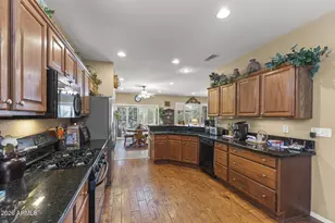 19417 N Tallowood Way, Surprise, AZ 85387 - Photo 9