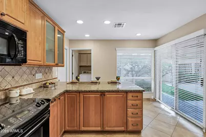 10013 E Watford Way, Sun Lakes, AZ 85248 - Photo 13