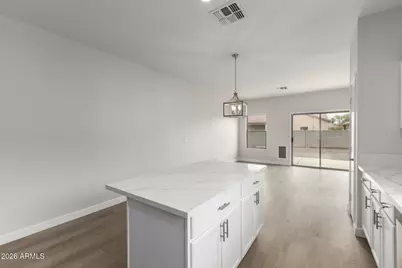 592 W Gabrilla Court, Casa Grande, AZ 85122 - Photo 11