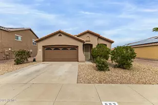 592 W Gabrilla Ct, Casa Grande, AZ 85122 - Photo 1