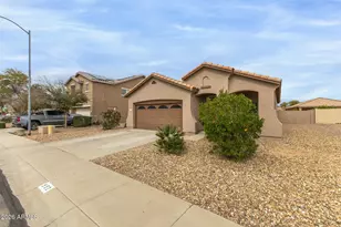 592 W Gabrilla Ct, Casa Grande, AZ 85122 - Photo 5
