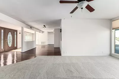 10310 W Cameo Drive, Sun City, AZ 85351 - Photo 9