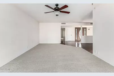 10310 W Cameo Drive, Sun City, AZ 85351 - Photo 11