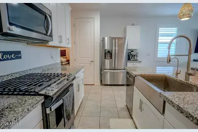 8917 S 67th Drive, Laveen, AZ 85339 - Photo 11