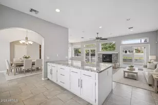 702 W Why Worry Ln, Phoenix, AZ 85021 - Photo 13