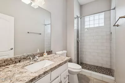 702 W Why Worry Lane, Phoenix, AZ 85021 - Photo 15