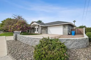 702 W Why Worry Ln, Phoenix, AZ 85021 - Photo 3