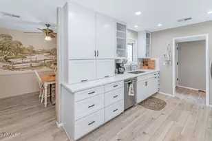 10626 W Tropicana Cir, Sun City, AZ 85351 - Photo 7