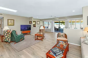 10626 W Tropicana Cir, Sun City, AZ 85351 - Photo 11