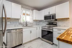 1042 W 9th Pl, Mesa, AZ 85201 - Photo 9