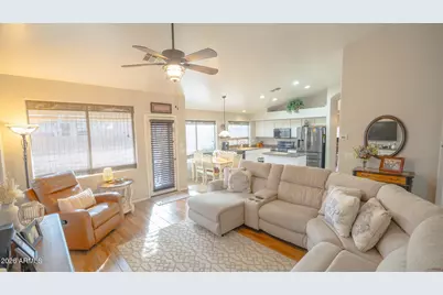 1382 E Prickly Pear Drive, Casa Grande, AZ 85122 - Photo 5