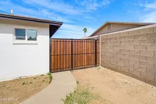 3933 W Pershing Ave, Phoenix, AZ 85029 - Photo 41