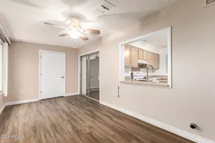 10907 W Thunderbird Blvd, Sun City, AZ 85351 - Photo 15