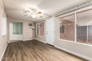 10907 W Thunderbird Blvd, Sun City, AZ 85351 - Photo 17