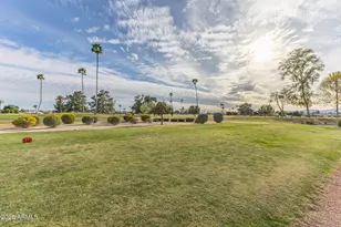 10907 W Thunderbird Blvd, Sun City, AZ 85351 - Photo 51