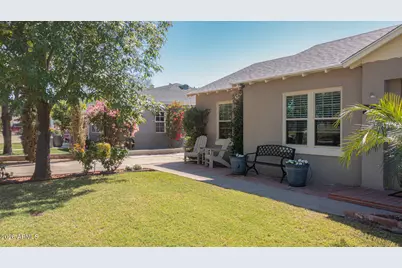 521 W Wilshire Drive, Phoenix, AZ 85003 - Photo 3