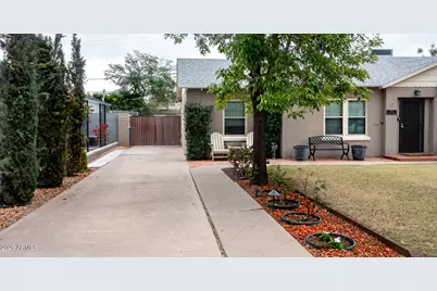 521 W Wilshire Drive, Phoenix, AZ 85003 - Photo 3