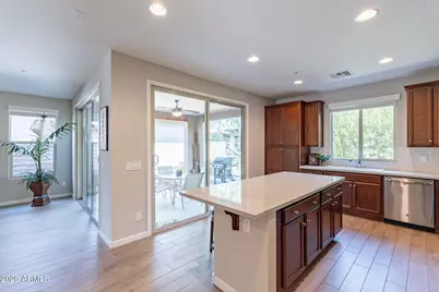 13234 W Hummingbird Terrace, Peoria, AZ 85383 - Photo 7