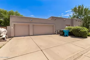 6206 E Acoma Dr, Scottsdale, AZ 85254 - Photo 21