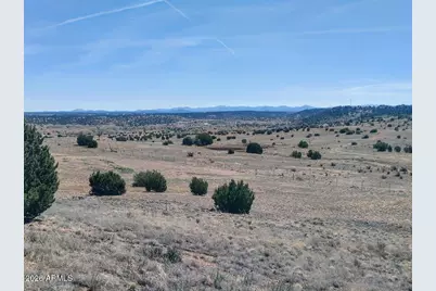 1221 W Farmhouse Drive #102, Taylor, AZ 85939 - Photo 1