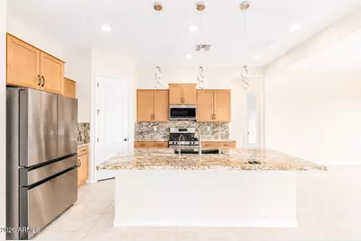17895 W Brookwood Drive, Goodyear, AZ 85338 - Photo 5