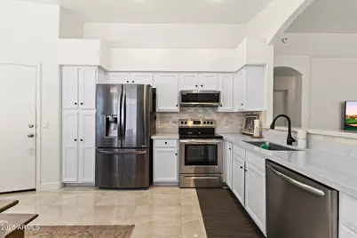 652 S Bahama Drive, Gilbert, AZ 85296 - Photo 13