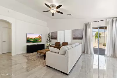 652 S Bahama Drive, Gilbert, AZ 85296 - Photo 5