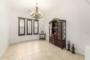 6602 S Bridal Vail Dr, Gilbert, AZ 85298 - Photo 15