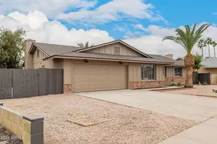 2041 E Radcliffe Dr, Tempe, AZ 85283 - Photo 9