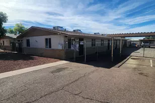 8322 N 60th Ave, Glendale, AZ 85302 - Photo 3